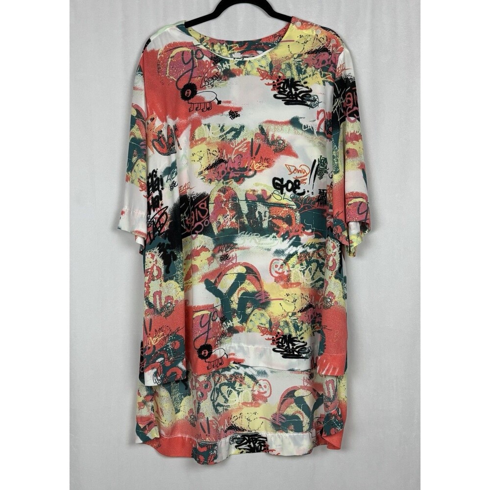 Melissa McCarthy Seven7 Women’s Size 2X Graffiti Print Hi-Low Tunic Blouse
